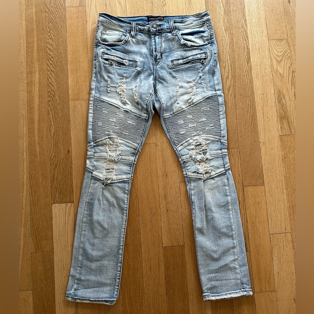 YOUTH RIPPED JEANS